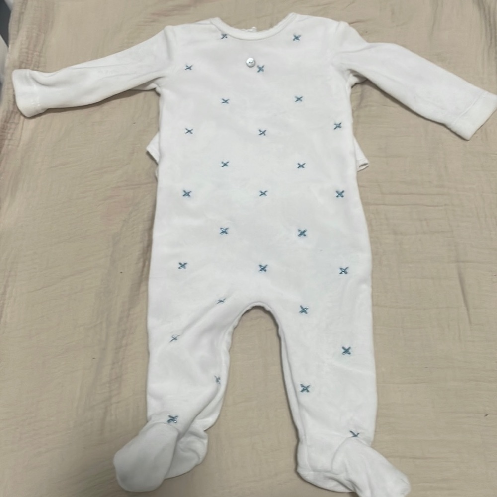 Cozy white footie gently used